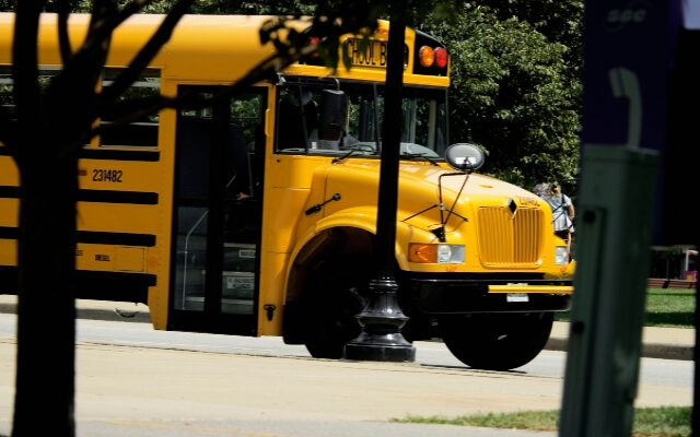 A Refresher On When You Can’t (and CAN!) Pass a School Bus