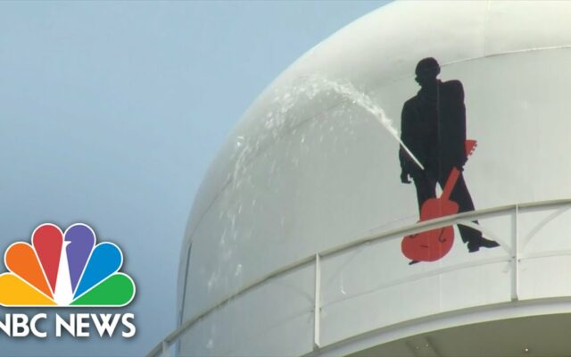 The Mystery of the Peeing Johnny Cash Water Tower Has Been Solved