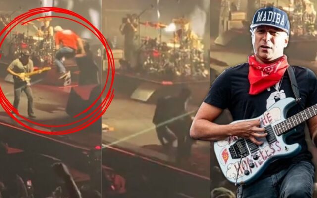 Tom Morello Tackled By Security During RATM Concert