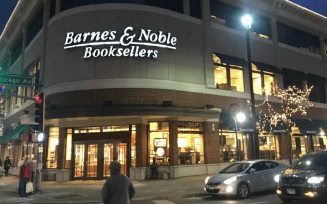 What To Do With Downtown Naperville’s Barnes & Noble